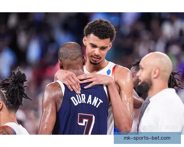 文班亚马26分14篮板马刺三人20+大胜热火豪取六连胜